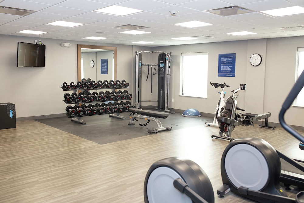 Hampton Inn & Suites Dundee - photo 42