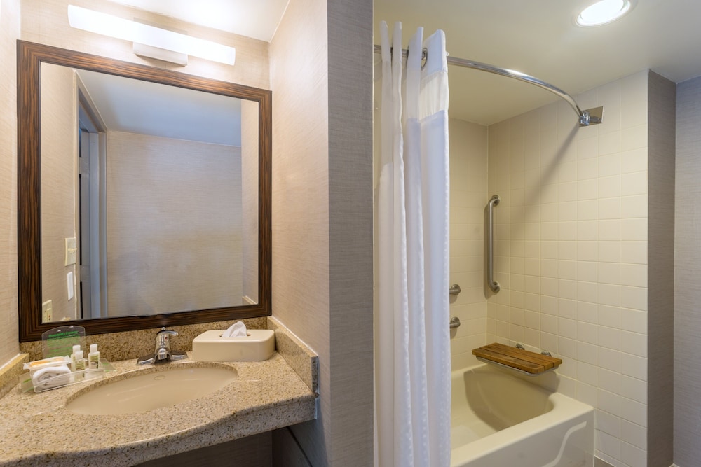 Holiday Inn Harrisburg Hershey Area I 81 by IHG - photo 14