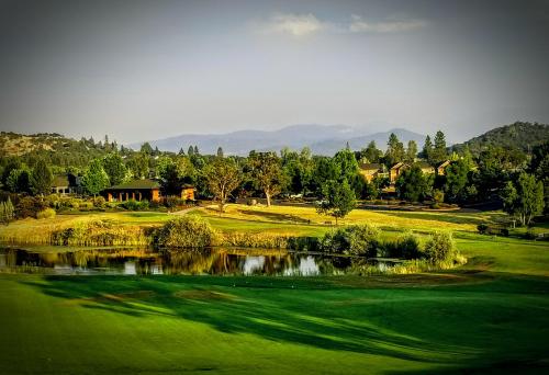 Resort at Eagle Point - photo 32