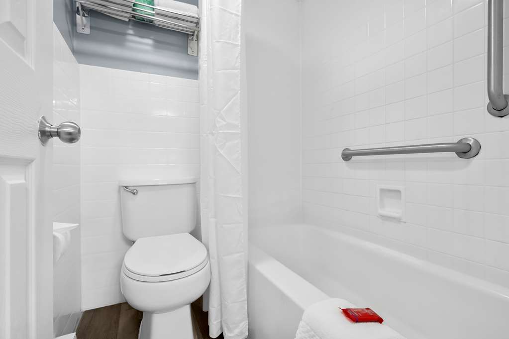 SureStay Plus Hotel by Best Western Brandywine Valley - photo 43