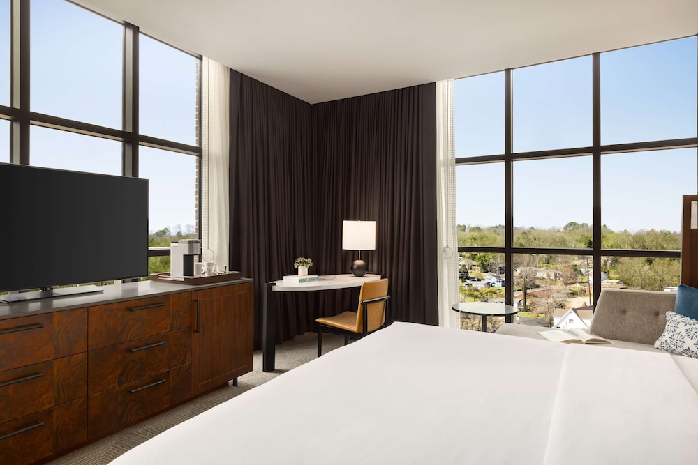 Valley Hotel Homewood Birmingham Curio Collection by Hilton - photo 22