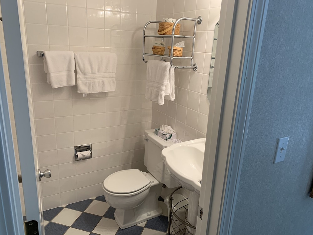 Towne Lyne Motel - photo 131