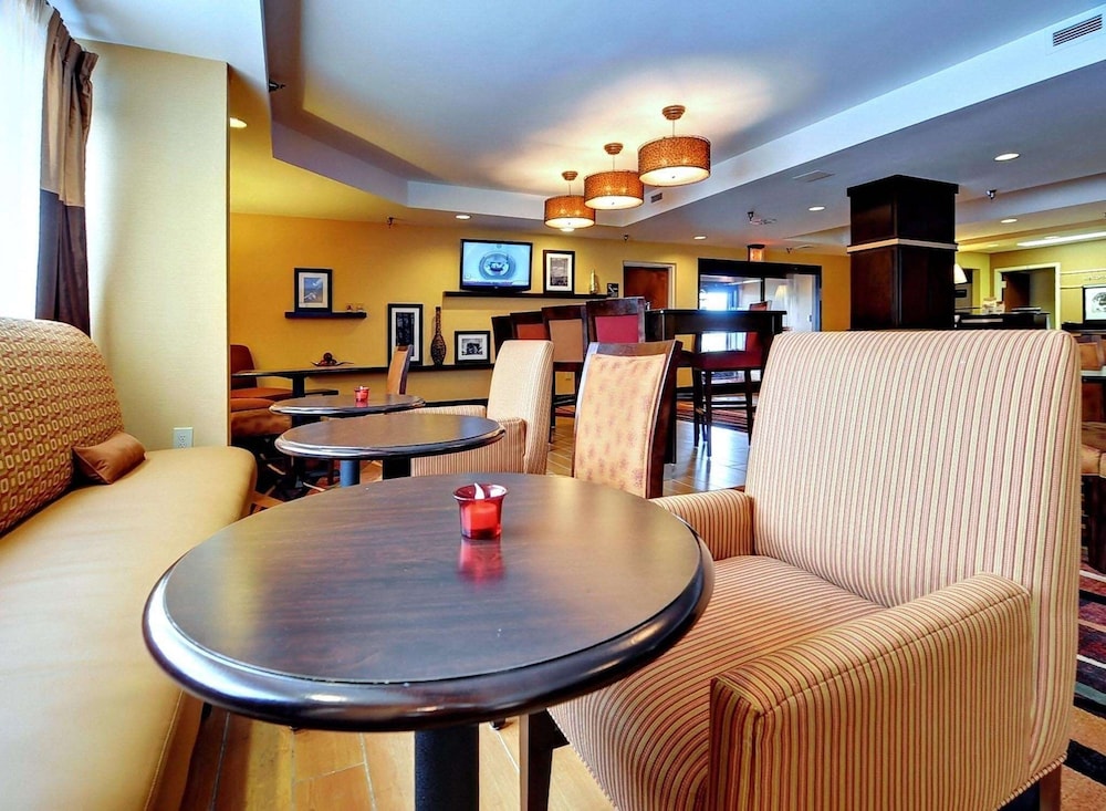 Hampton Inn Eden - photo 20