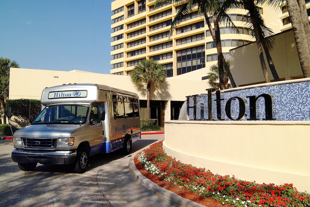 Hilton Miami Airport Blue Lagoon - photo 78