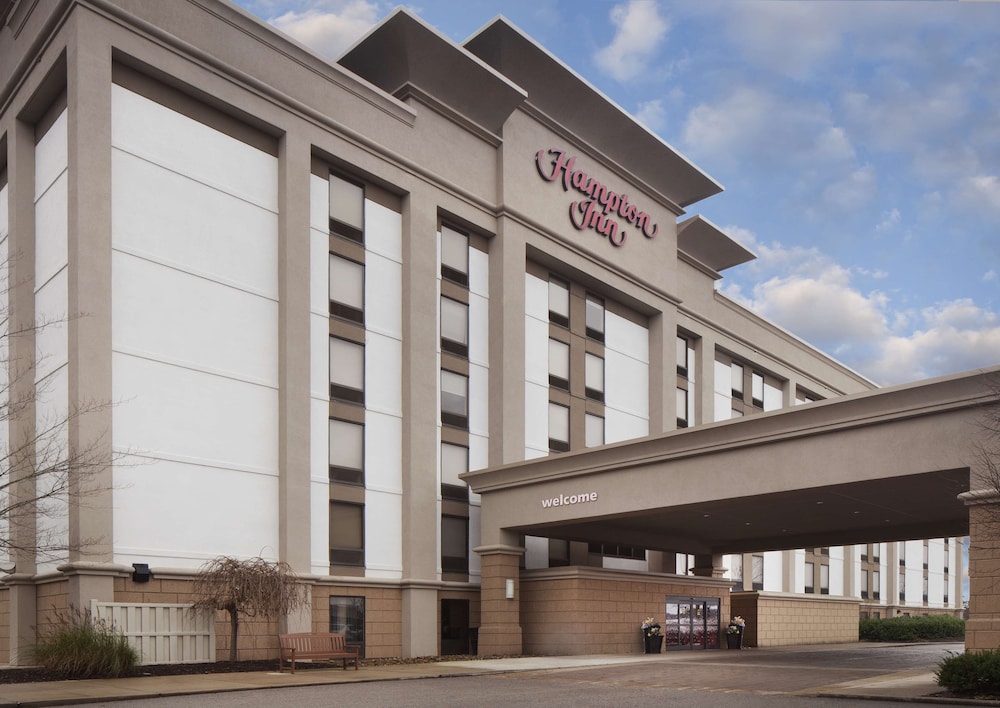 Hampton Inn Charleston Southridge - featured photo