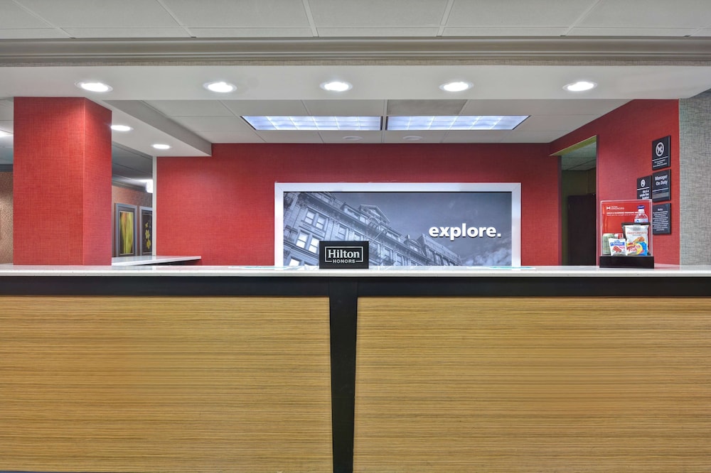 Hampton Inn Greenwood - photo 3