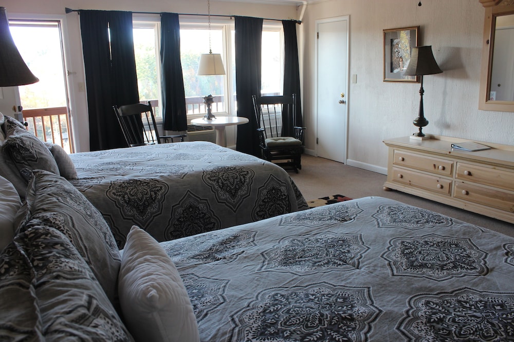 Cliff Dwellers Inn - photo 12