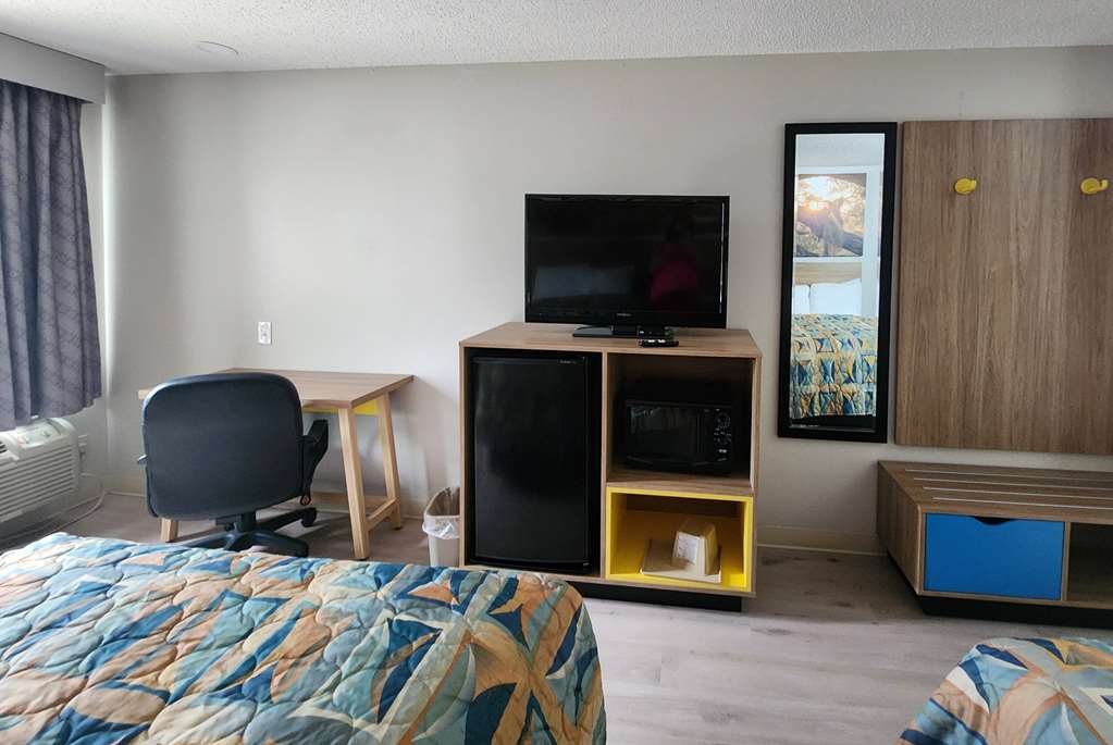 Days Inn by Wyndham Lafayette Scott - photo 14