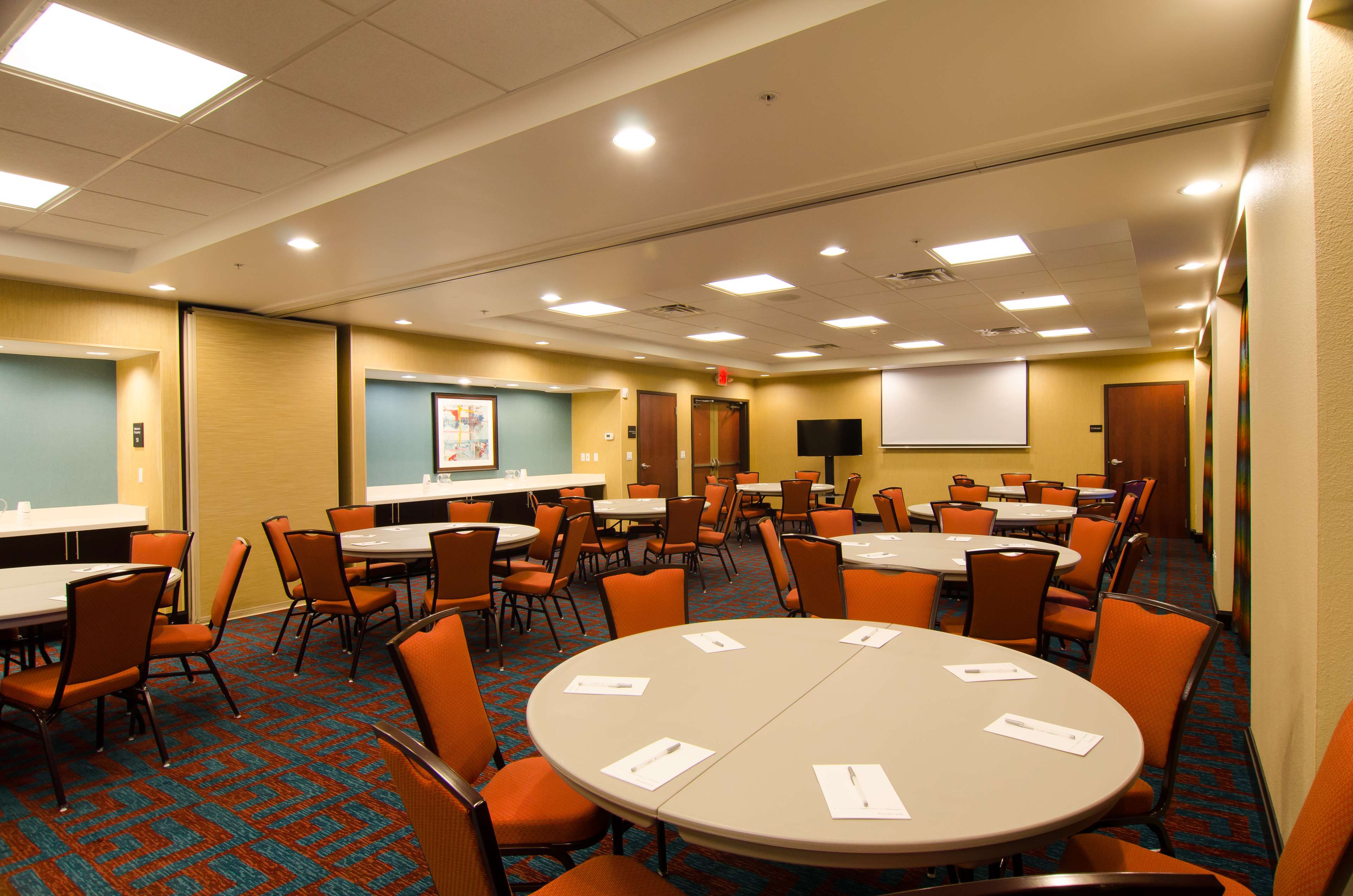 Hampton Inn & Suites Huntsville - photo 16