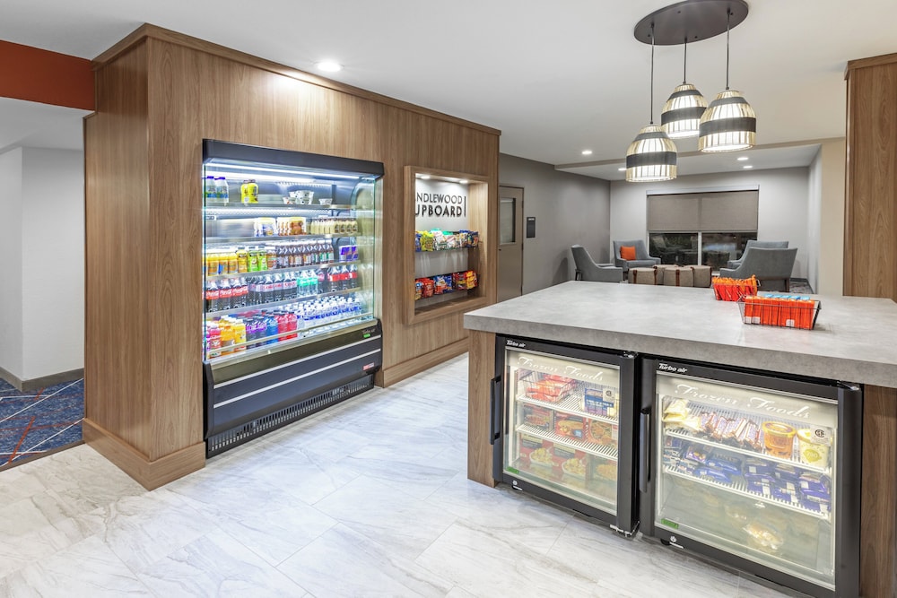 Candlewood Suites DFW Airport North Irving by IHG - photo 42