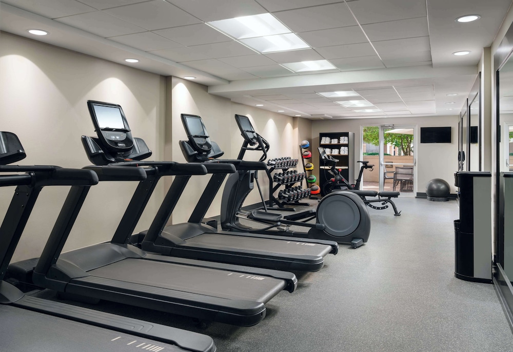 Embassy Suites by Hilton Memphis East Germantown Area - photo 36