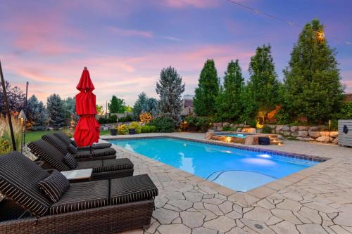 Majesty Estate in Salt Lake with Private Pool and Sport Court — hotel in Draper