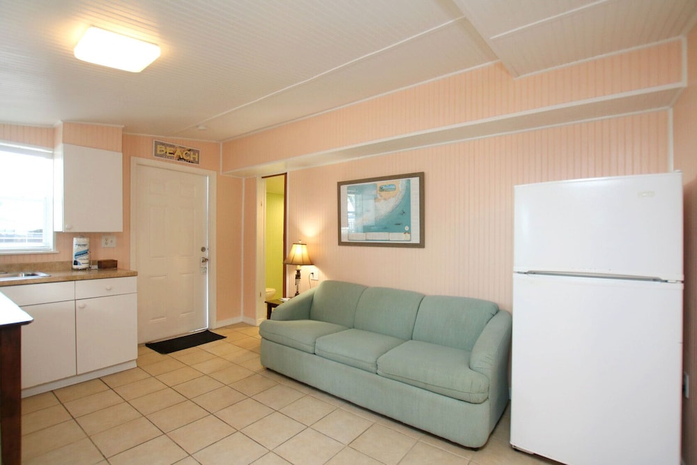 Sunset Cove Beach Resort - photo 101