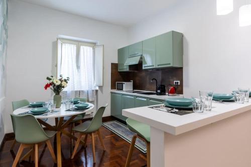 Fantastic Rome Guest House — 4-Star Luxury Hotel in Rome, Italy