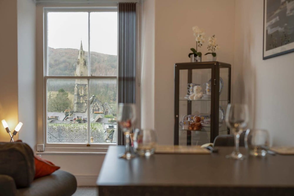 Charming 1BR Town Centre parking stunning Views Ambleside in Ambleside, United Kingdom