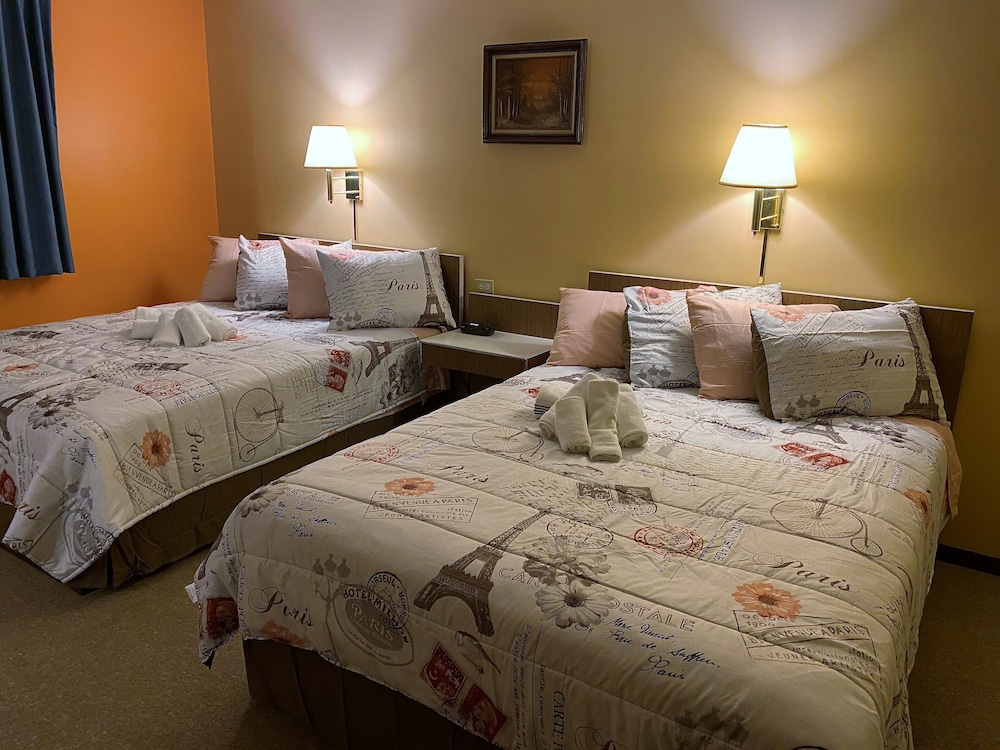 Silver Sands Hotel Rv Park — hotel in Ontonagon