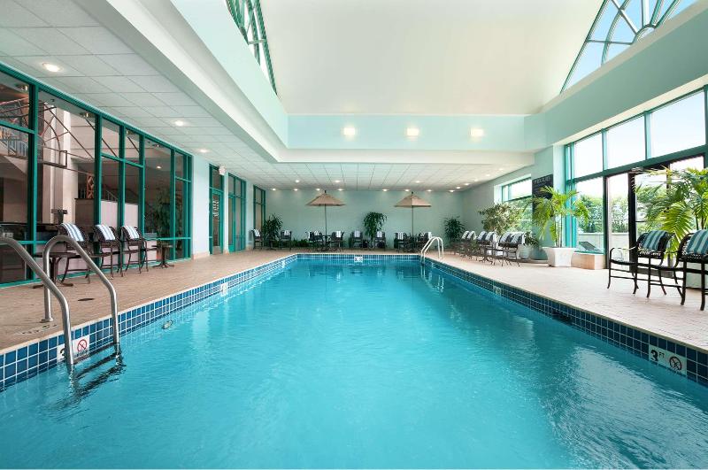 Embassy Suites by Hilton Chicago Lombard Oak Brook - photo 112