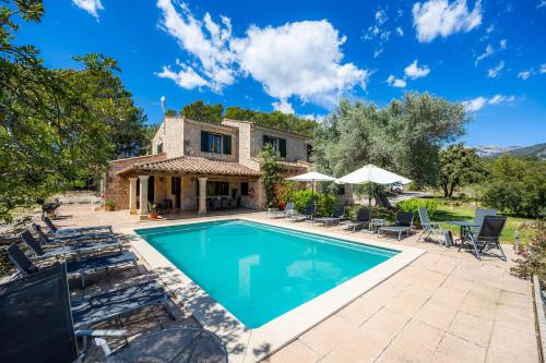Finca Moscari - carbon neutral hotel in Selva