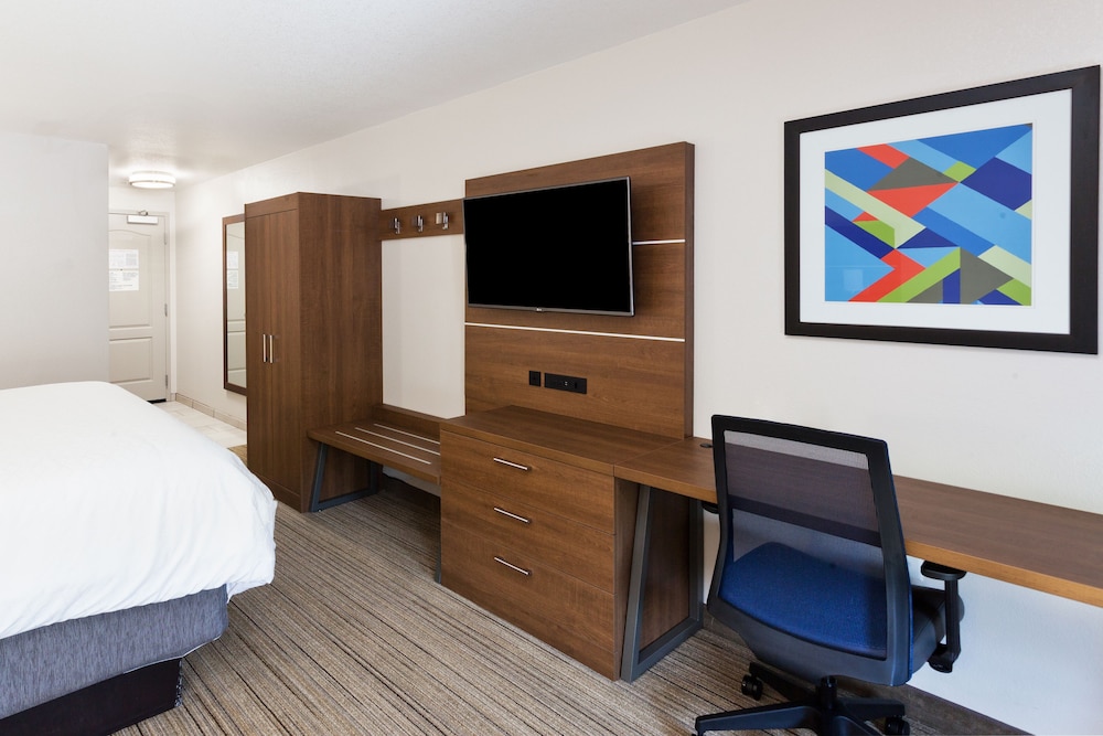 Holiday Inn Express & Suites Rome East by IHG - photo 14
