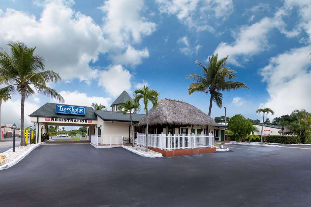 Travelodge by Wyndham Florida City Homestead Everglades - photo 4