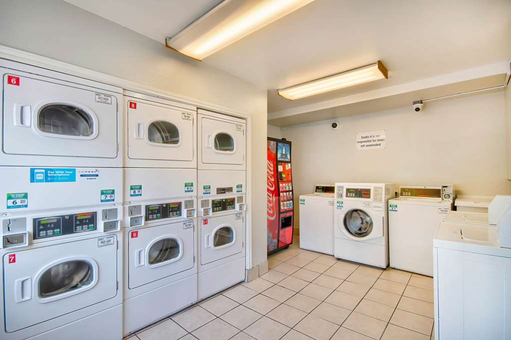 Studio 6 Extended Stay Austin TX Midtown - photo 23