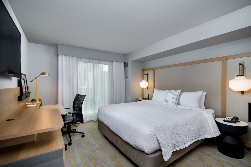 Fairfield Inn & Suites Fort Worth Downtown Convention Center - photo 8