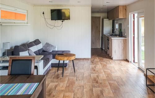Nice Home In Biskupiec With Lake View — Biskupiec — photo 3