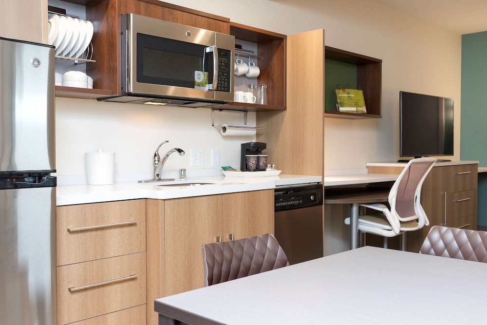 Home2 Suites by Hilton Louisville Downtown NuLu - photo 18