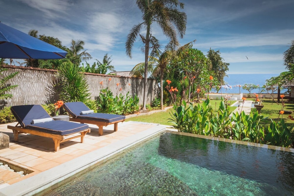 Samastiti Lovina in Banjar, Indonesia