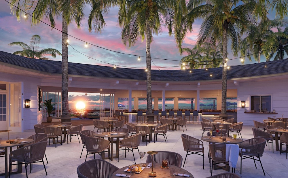 Naples Beach Hotel and Golf Club - photo 31