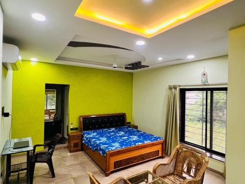 Suman - carbon neutral hotel in Unknown City