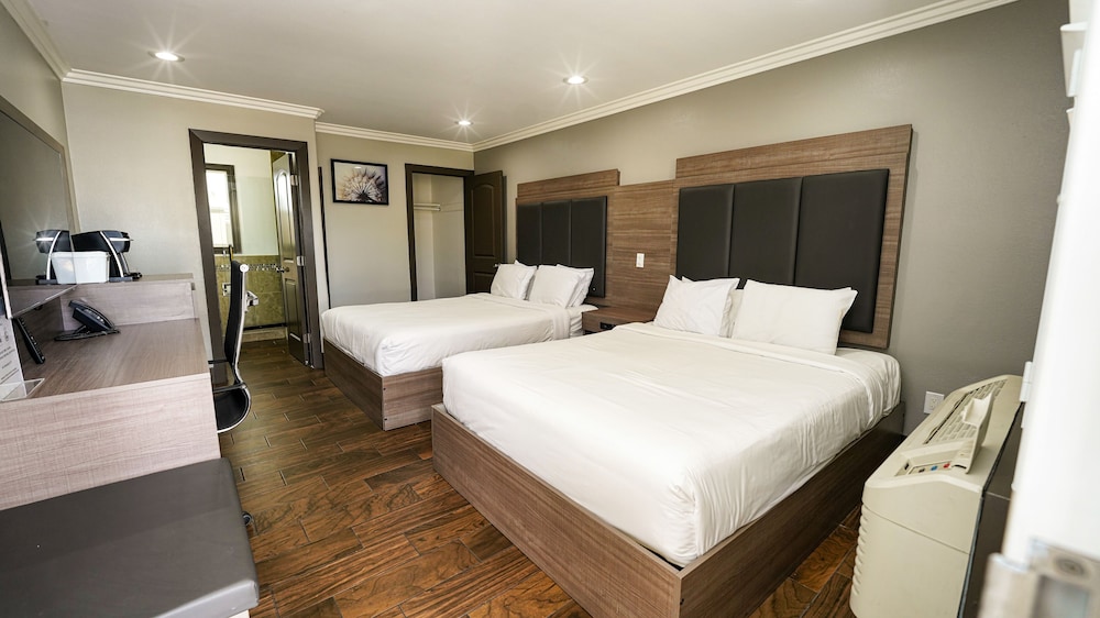 Americas Best Value Inn Antioch - photo 11
