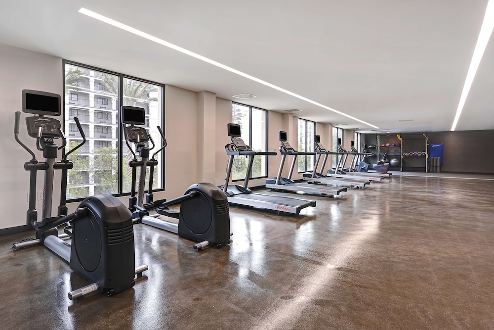 Hilton Garden Inn Anaheim Resort - photo 38