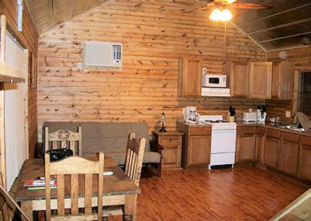 Walnut Canyon Cabins - photo 36