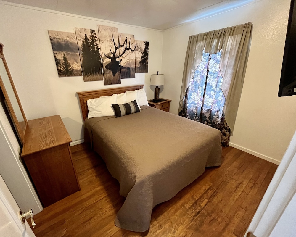 Cascade Motel - photo 15