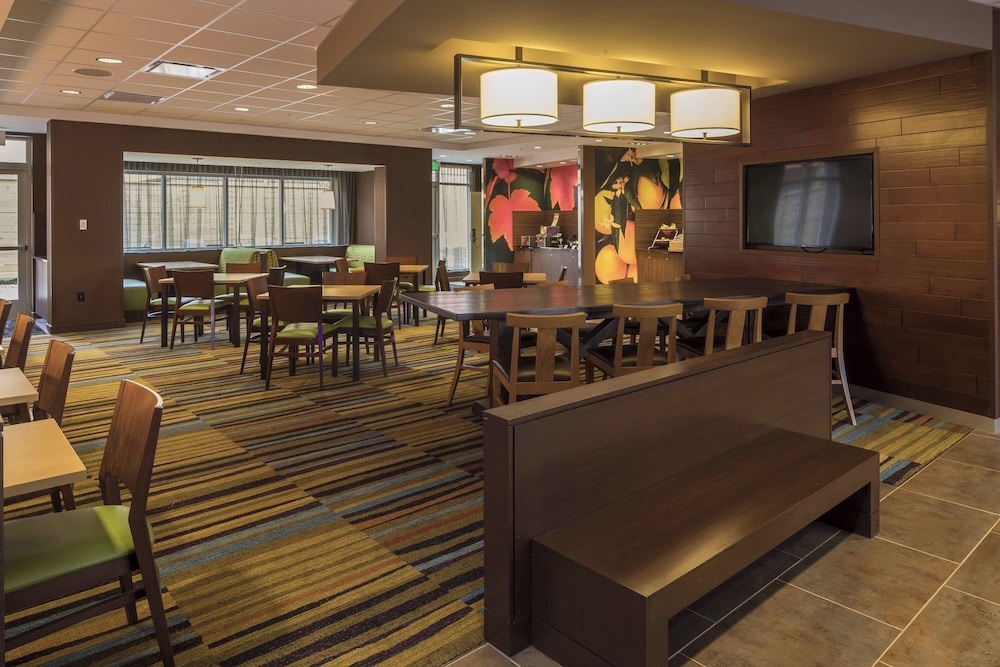 Fairfield Inn & Suites by Marriott Pittsburgh North McCandless Crossing - photo 32