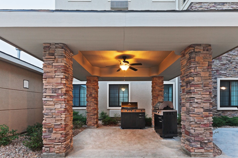 Staybridge Suites Wichita by IHG - photo 37