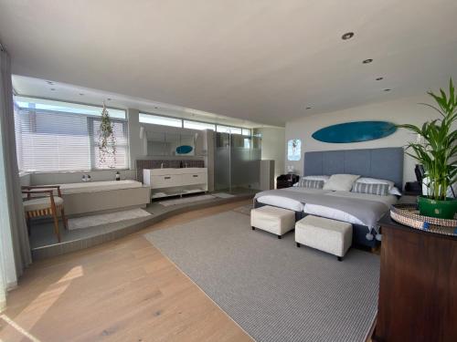 Ocean View Villa Iconic Table Mountain and Ocean Views