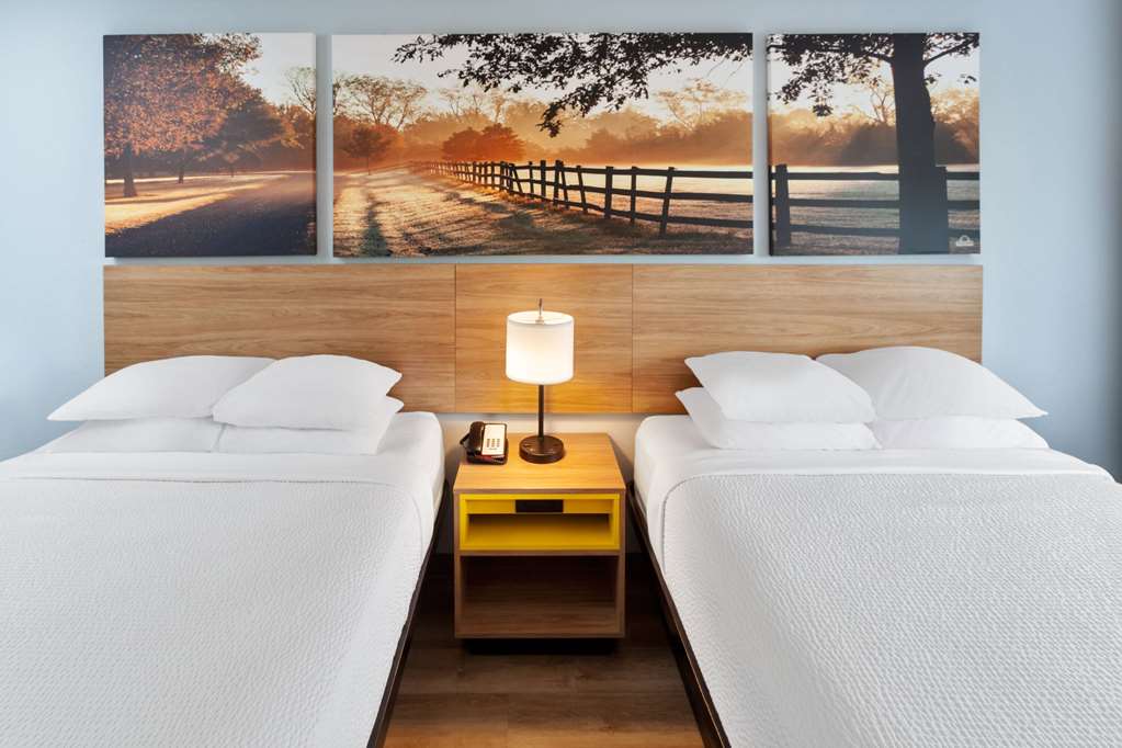 Days Inn & Suites by Wyndham Siler City - photo 10