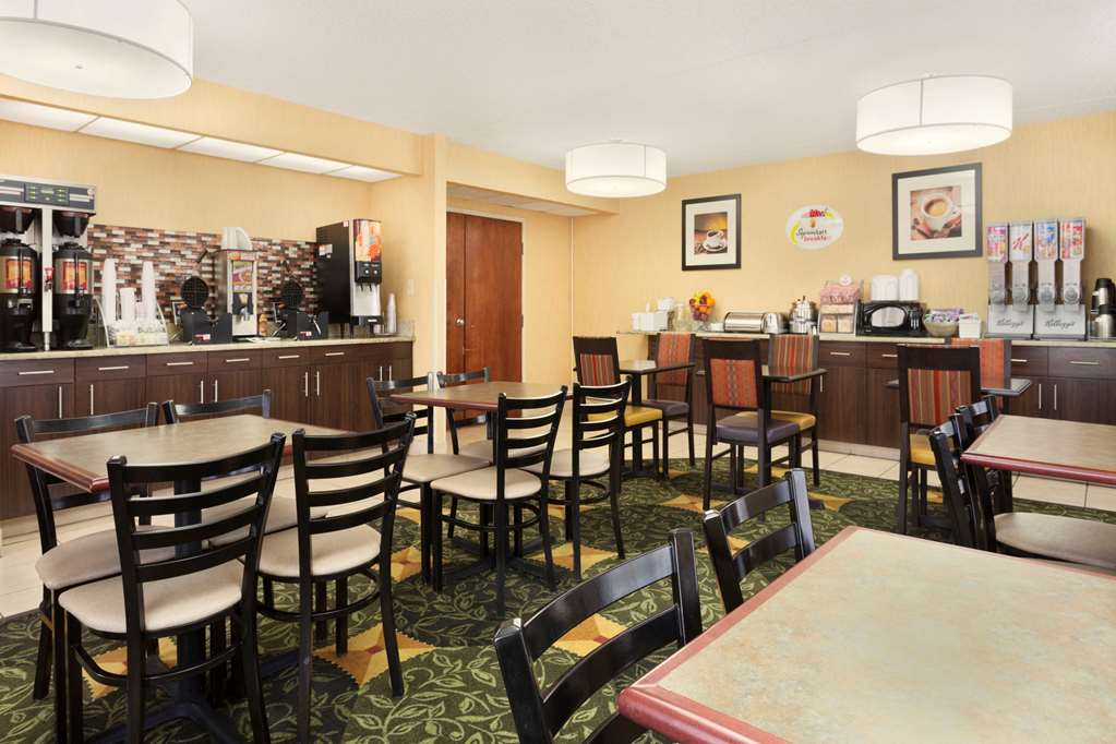 Super 8 by Wyndham Westminster Denver North - photo 3