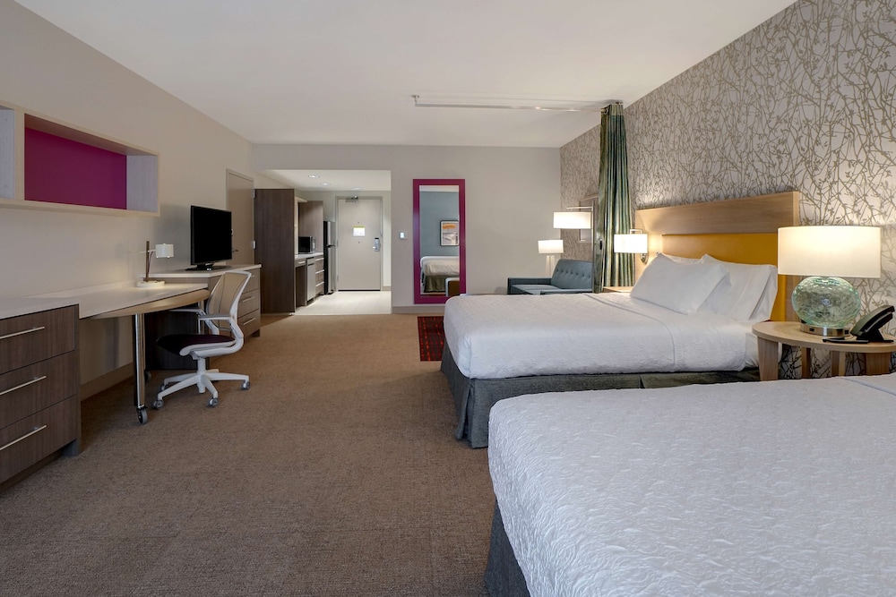 Home2 Suites by Hilton Lakewood Ranch - photo 12