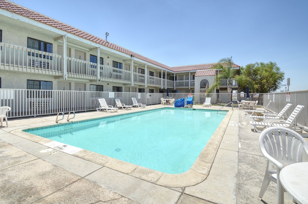 Vagabond Inn Buttonwillow North I 5 - photo 18