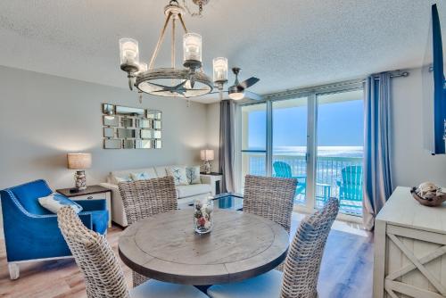 Pelican Beach Resort Destin — 4-Star Luxury Hotel in Destin, United States