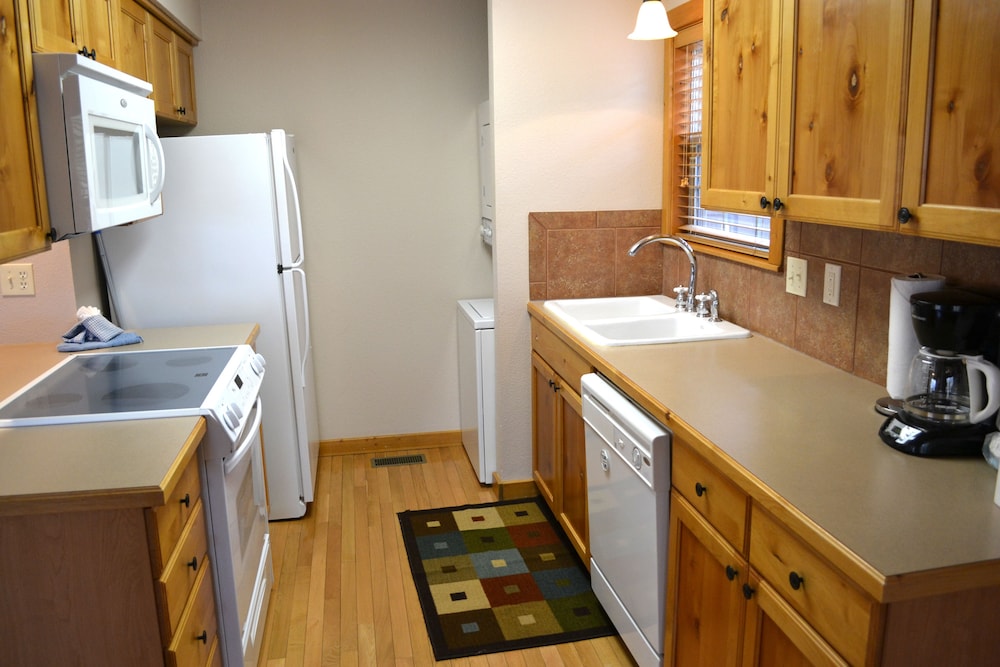 StoneBridge Resort - photo 30