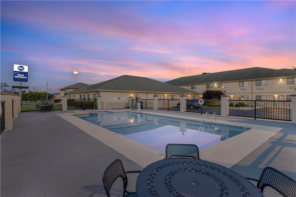 Best Western Timberridge Inn - photo 10