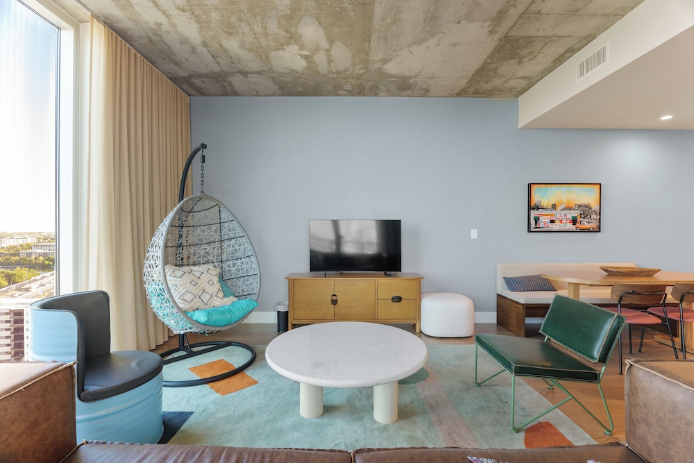 Austin Condo Hotel - photo 475