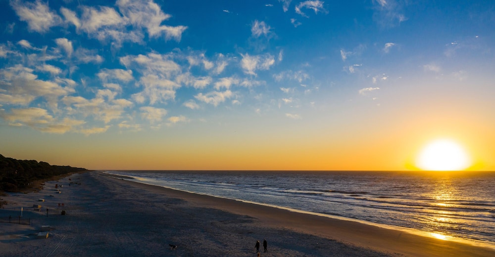 141 Harbourwood Villa at The Sea Pines Resort - photo 26