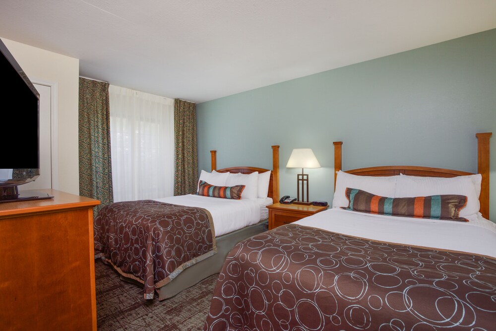Staybridge Suites Corning by IHG - photo 15