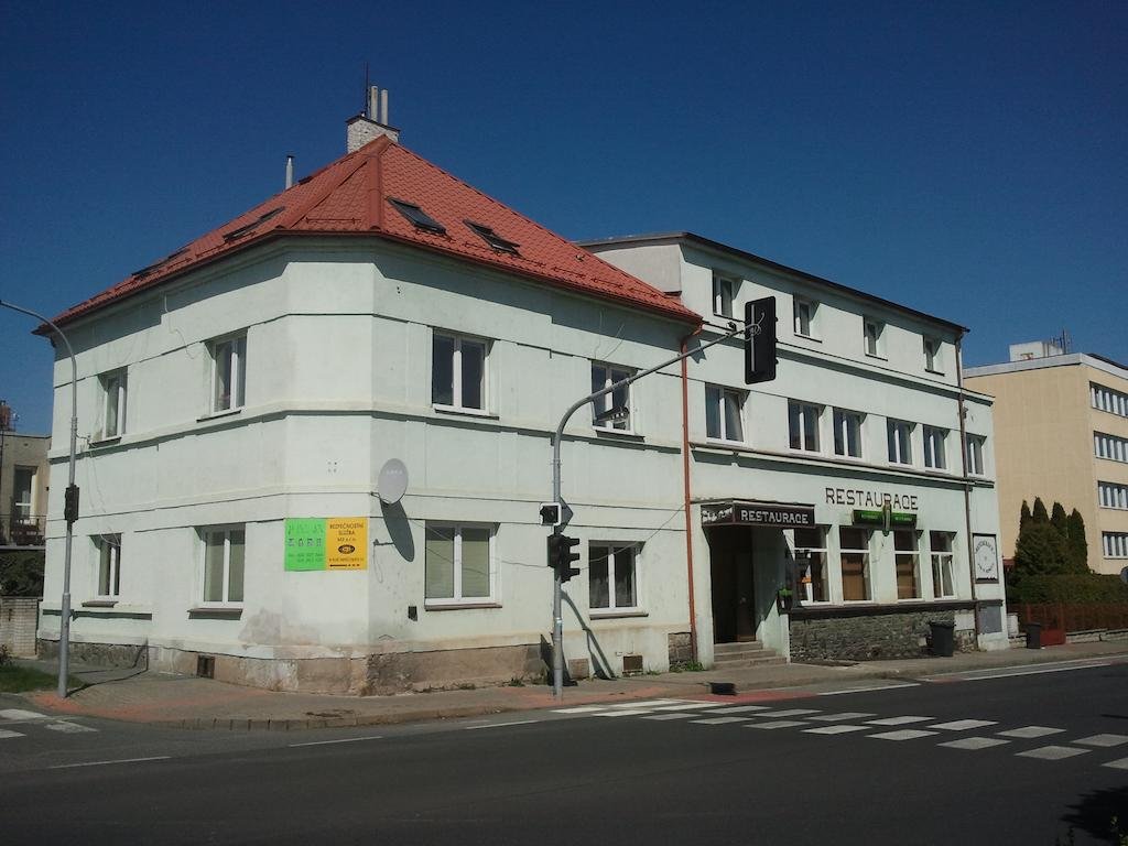 Na 15 Kopách — hotel in Kolin