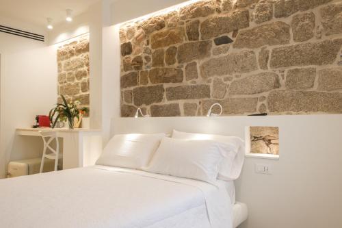 Emma’s Downtown Eco Design Rooms in Olbia, Italy